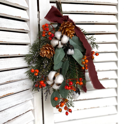 クリスマススワッグ 〜サンキライと針葉樹のスワッグ〜 アーティ