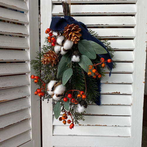 クリスマススワッグ 〜サンキライと針葉樹のスワッグ〜 アーティ