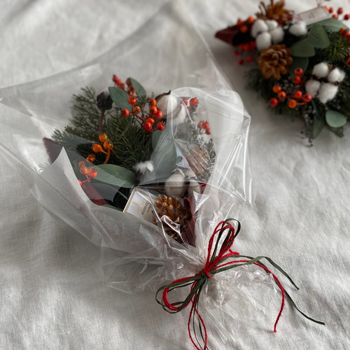 クリスマススワッグ 〜サンキライと針葉樹のスワッグ〜 アーティ