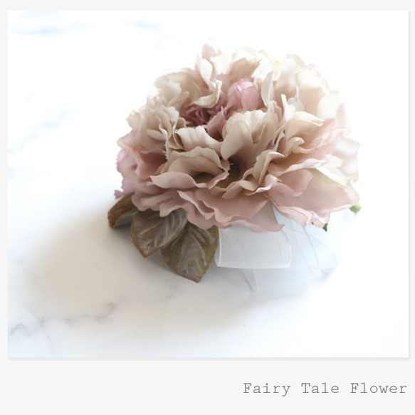 Ranunculus &amp; Anemone Corsage ✿ *：用於入學和畢業典禮...... 第2張的照片