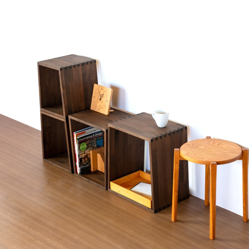 ネストスツール／ダークブラウン 椅子（チェアー）・スツール SG工房