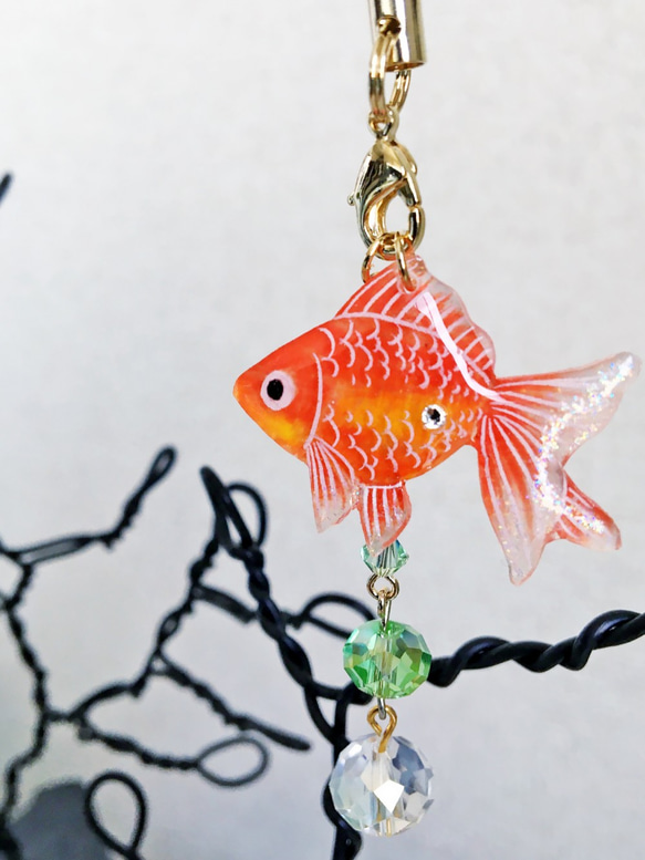 金魚ストラップ 携帯ストラップ あめにじ 通販 9318277｜Creema