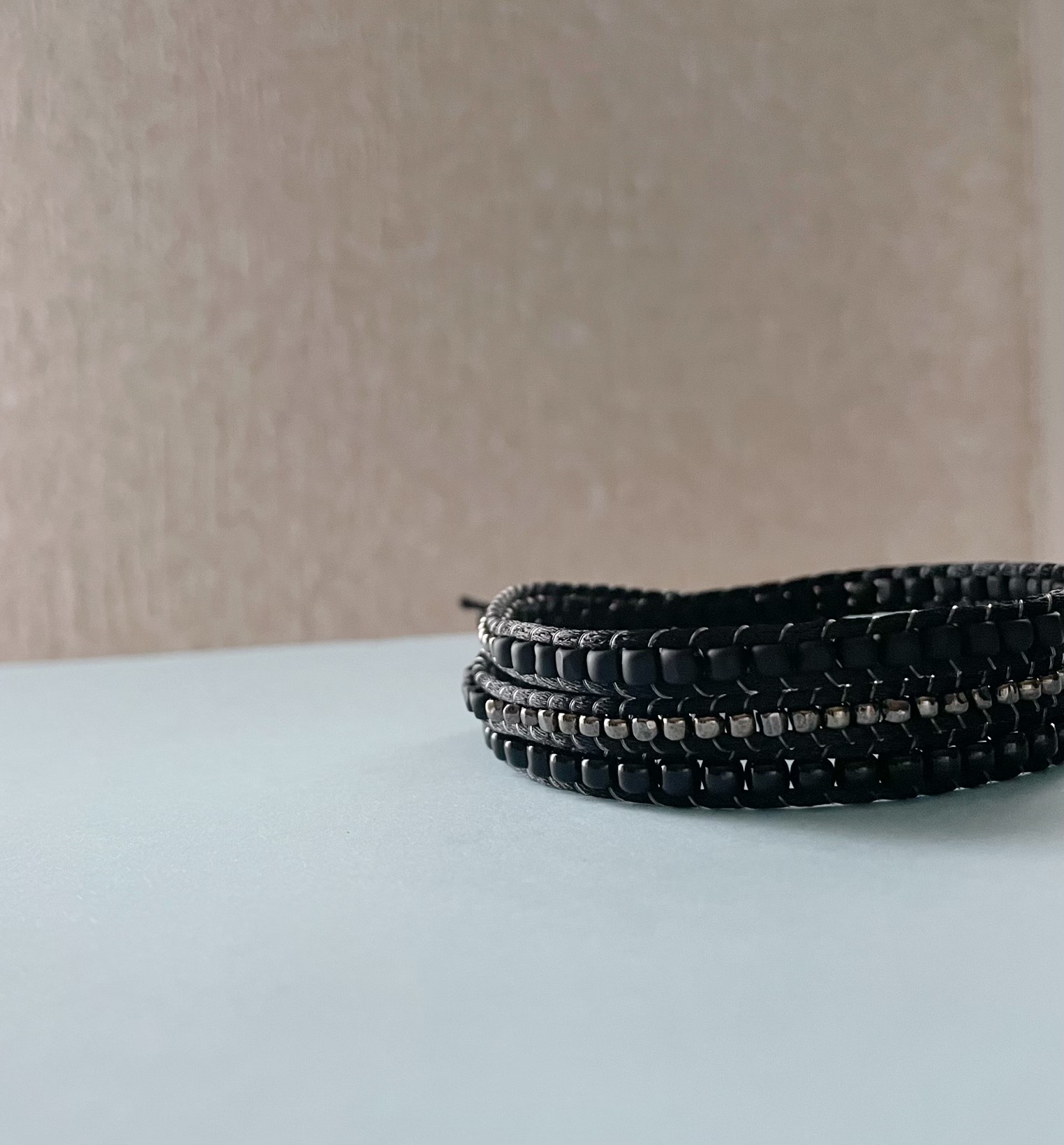 No.214_【再販】『Black×Black×Black』３色ビーズ グラデーション3連ラップブレスレット