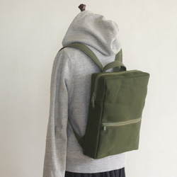 【ちょこぼんや】帯リメイク　チャーム捻り留め具付スクエア型リュック ちょこぼんや】帯リメイク チャーム捻り留め具付スクエア型