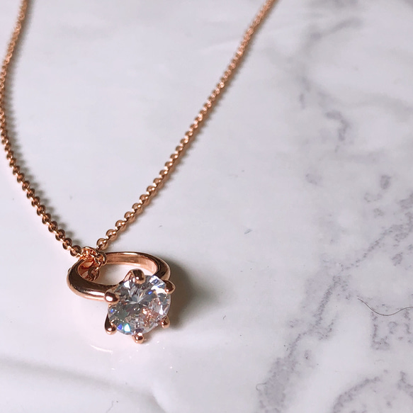 スワロフスキー ピンクゴールドネックレス スワロフスキー クローバー