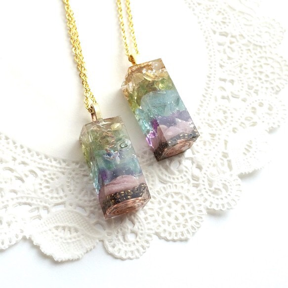 0803135  天然石シトリン原石虹色ネックレストップ 0803135 天然石シトリン原石虹色ネックレストップ