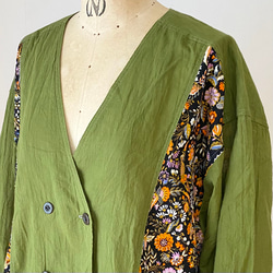 《一点物》ペイズリー×グリーン組み合わせ　エスニックな夏のシャツジャケット　ダブルブレストゆったりサイズ 8枚目の画像