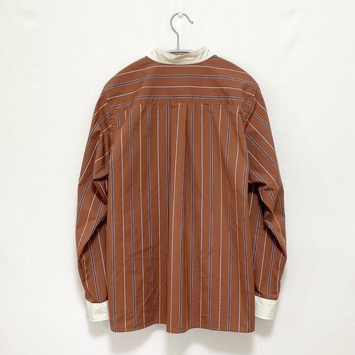 ライトブラウン ストライプシャツ バンドカラー 秋色 ヴィンテージ感