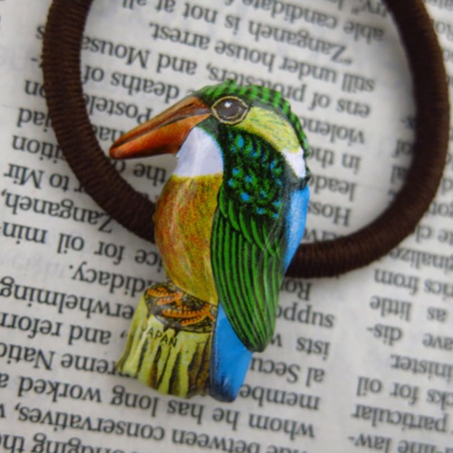 小鳥のヘアゴム（カワセミ緑） ヘアゴム 黒船屋 通販 745290｜Creema  