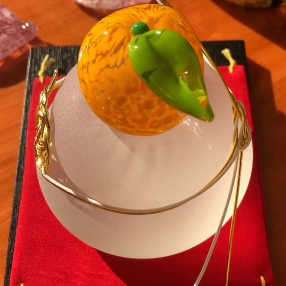 橙ほっこり福ぷく泡入りガラスの鏡餅 〜かがみもち〜 4枚目の画像