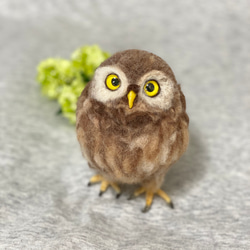 羊毛フェルト 置物　コノハズク　 約18cm 1_a0227a8c6bf7fc8c4299a1a87d80