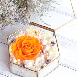 一輪のバラのアンティークガラス＊ジュリアオレンジのリングピローＭサイズ 3枚目の画像