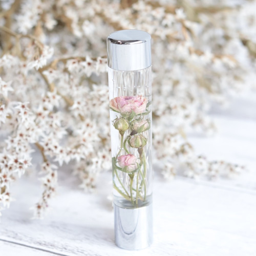 固まるハーバリウム印鑑（シャチハタ・シルバー&リトルローズ）無料