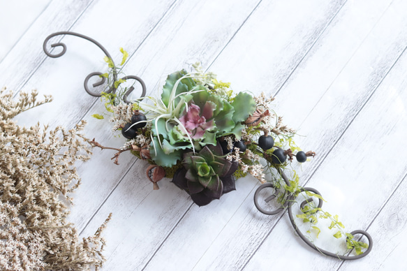 「お花のような多肉植物」アイアンワイヤーガーランド＊アーティフィシャル・プリザーブド・ドライフラワー 5枚目の画像