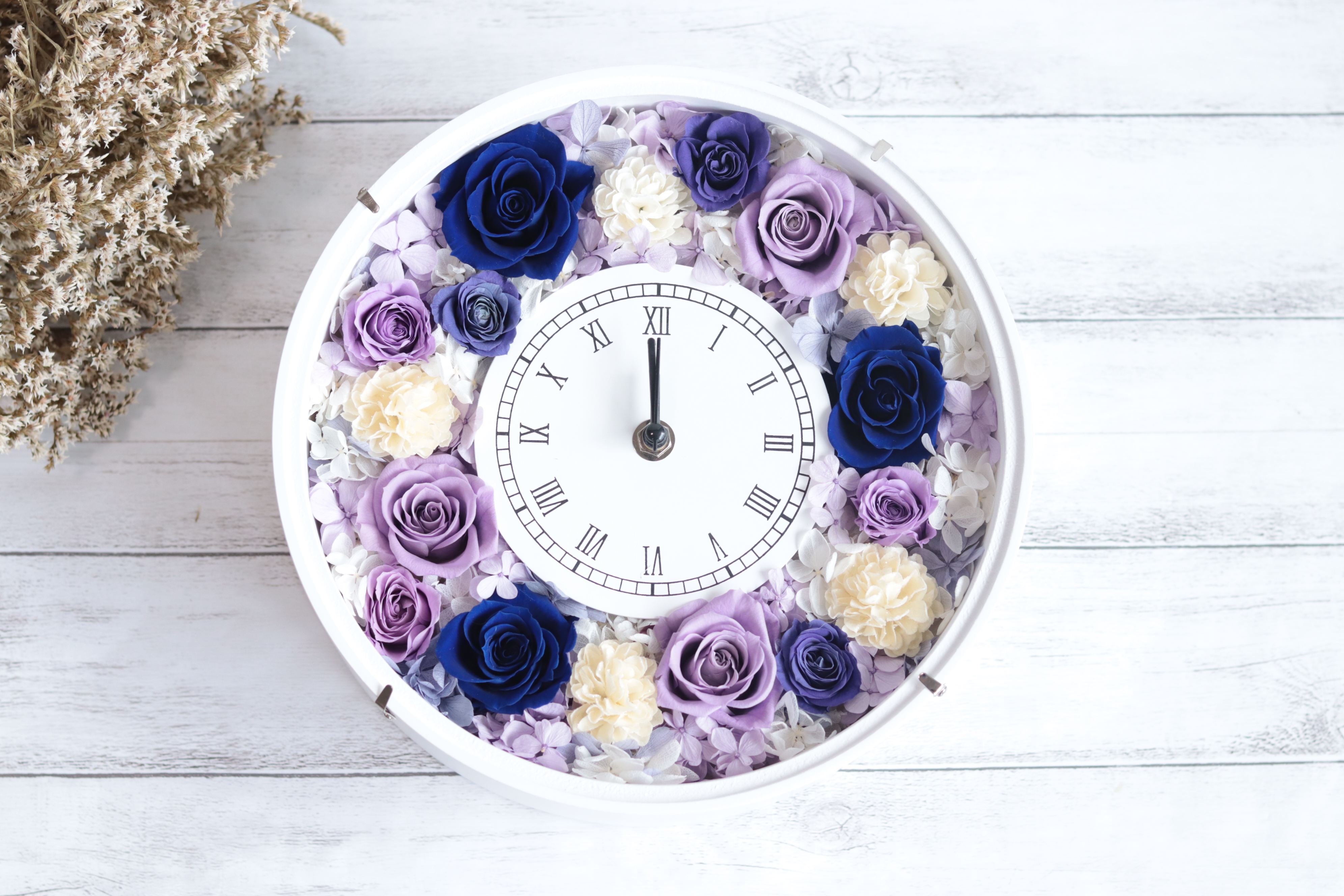 無料ラッピング付＊ラベンダー×ロイヤルブルーお花畑＊丸型花時計＊プリザーブド＊結婚･誕生日･出産＊ピンク台変更ＯＫ 10,212円
