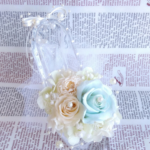 ガラスの靴のリングピロー＊プリザーブドフラワー＊スワロフスキーと