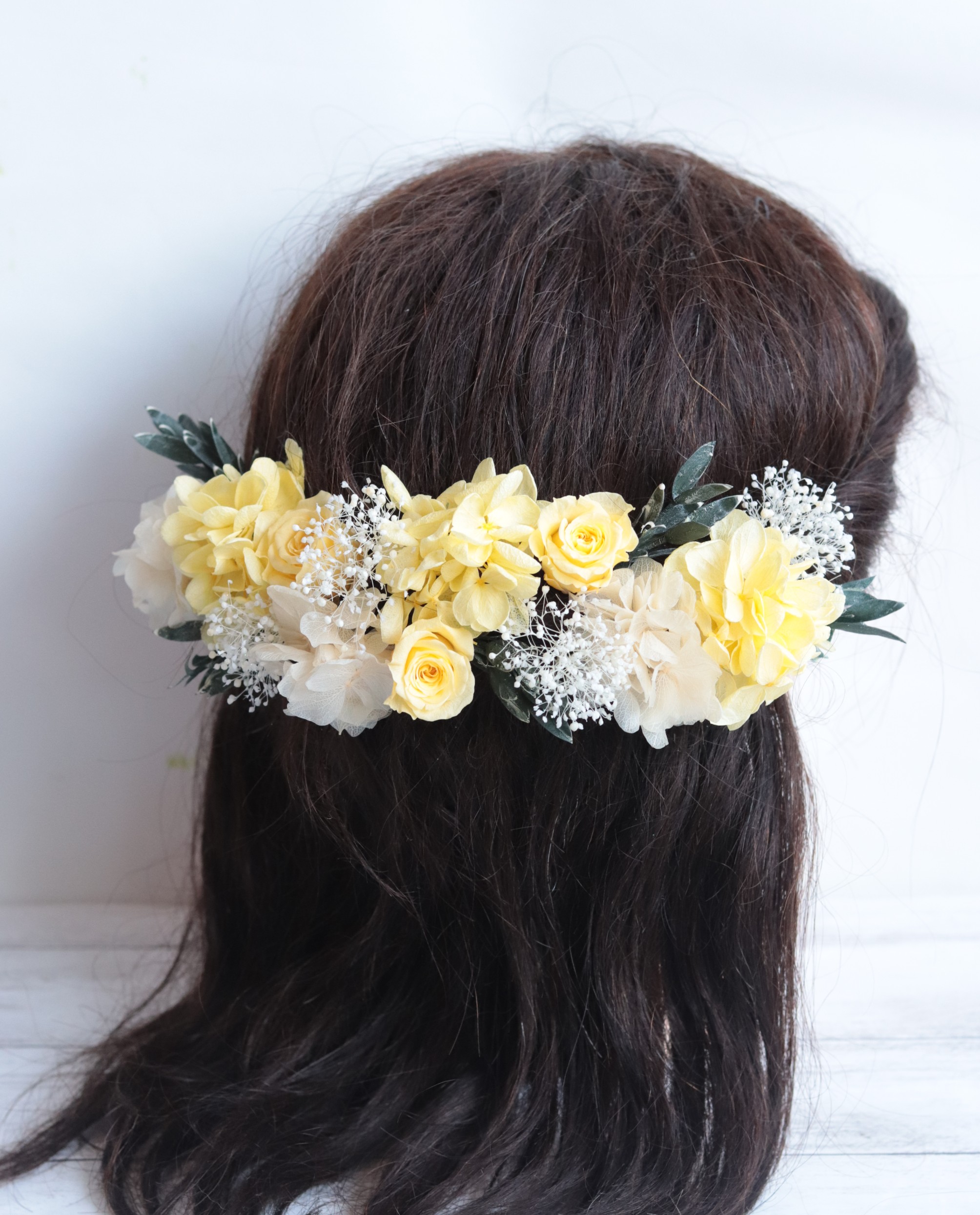 ミニバラとアジサイのナチュラルヘッドドレス～イエロー～プリザーブドフラワー＊カラーオーダーＯＫ