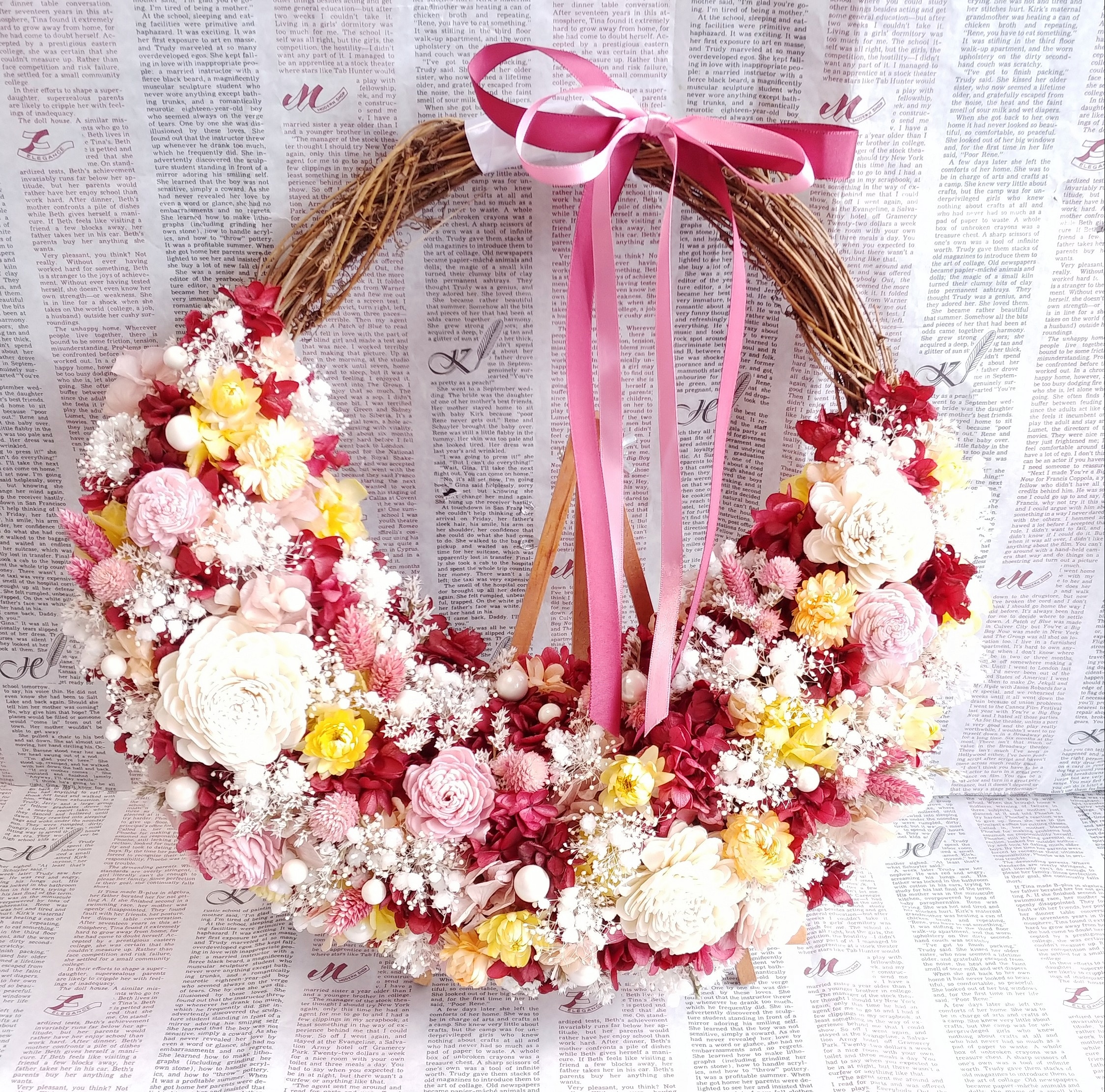 カラーオーダー制＊パールを散りばめてボタニカルレッドのナチュラルリースブーケ＊プリザーブドフラワー