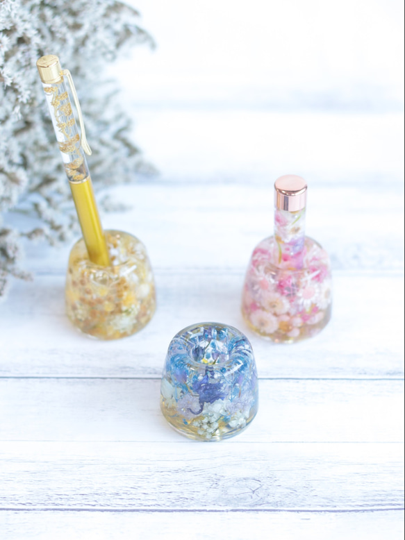 No.1015 ブルー系✨蝶の舞✨固まるハーバリウムペン立て No.1015 ブルー系✨蝶の舞✨固まるハーバリウムペン立て No.1015