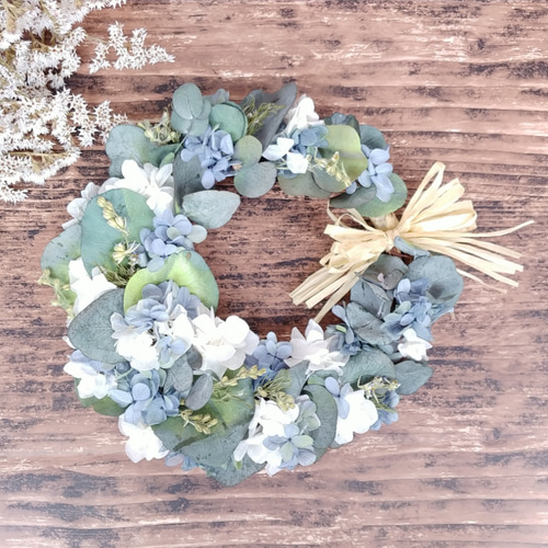 ユーカリとアネモネフラワーのラウンドリース ナチュラル 大きめ