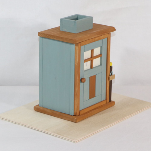 貯金箱 かわいい扉（ピスタチオグリーン＆カーキ） その他インテリア