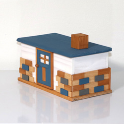 マスクケース　木製　かわいいお家（レンガ作り風）（トリトンブルー) 4枚目の画像