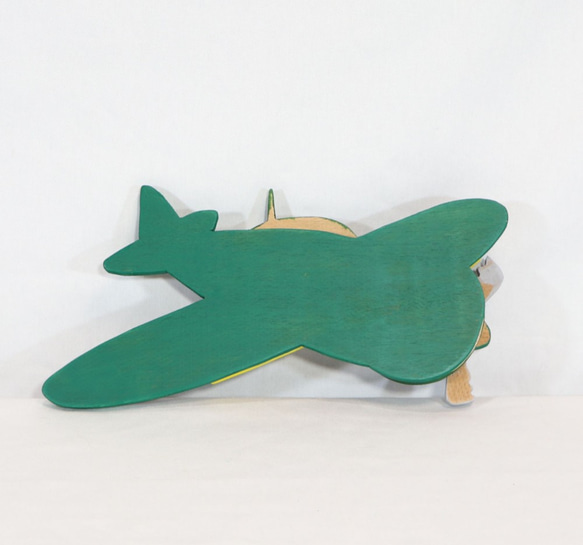 かわいい飛行機（迷彩）　木製壁飾り 4枚目の画像