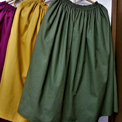 送料無料　２４時間以内発送　日本製　コットンリネン　綿　麻　ギャザーロングスカート　オリーブ色 3枚目の画像
