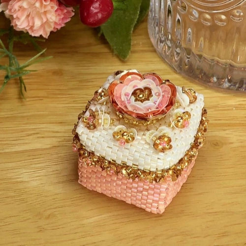 ビーズ キット 送料無料】花小箱 mini ～ピンク～/デリカM