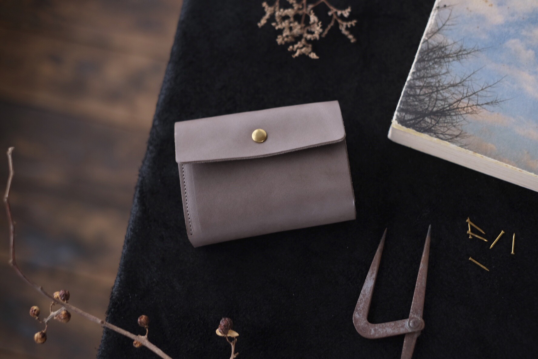 今いい財布 三つ折り ミニ財布 グレー