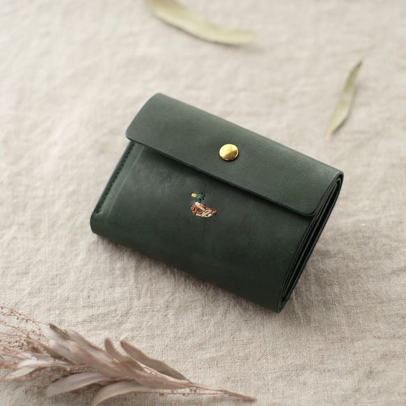 小さな財布 カモの刺繍 グリーン 1枚目の画像