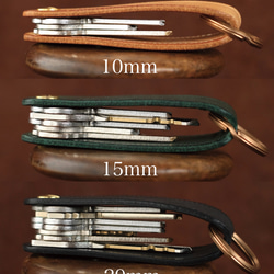 手のひらサイズのキーケース コバルトブルー 刺繍 6枚目の画像