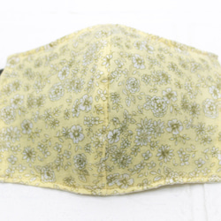 【No.225】二重マスクになるリバーシブル立体マスクカバー　淡いベージュの綿花刺繍生地＆黄色小花柄Wガーゼ生地 7枚目の画像