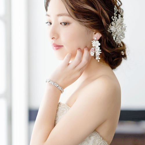 shiro♡結婚式用ヘッドドレス MA108 【ゼクシィ掲載】 ヘッドドレス カチューシャ ブライダル