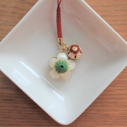 受注後製作】W鈴のストラップ 梅花×ミニ梅鈴 白 携帯ストラップ ginako
