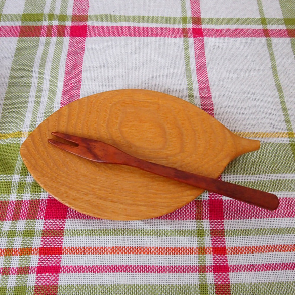 残り一点！・葉っぱ菓子皿・和菓子用フォークのセット 2枚目の画像