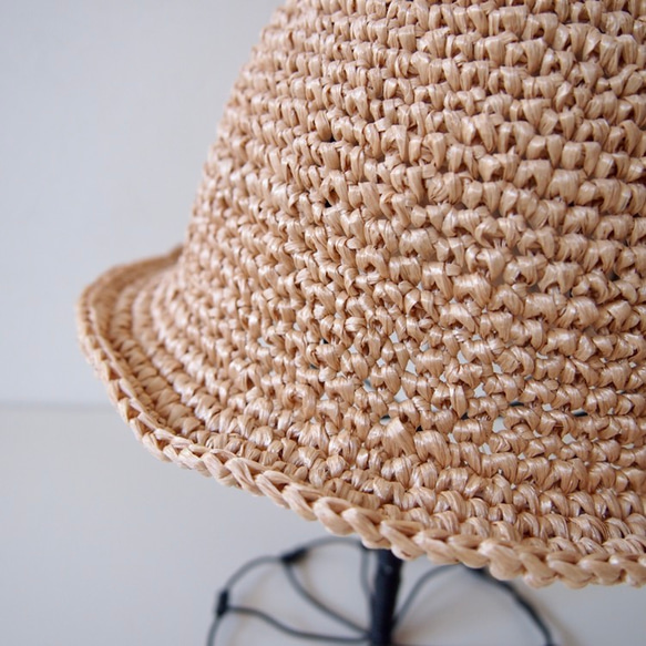 エコアンダリヤ＊春夏用 手編みのどんぐり麦わら帽子 〈キッズサイズ〉ナチュラルカラー 2枚目の画像