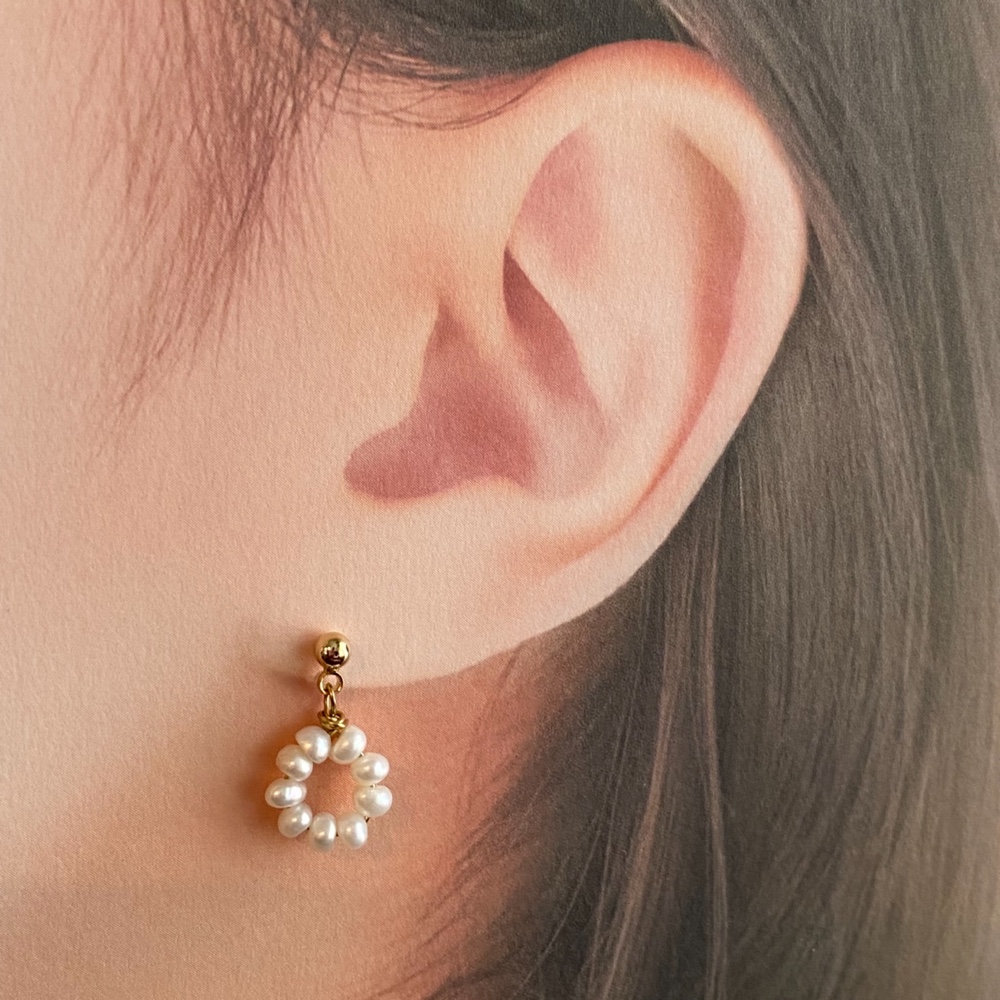 水晶 ケシパールのビジューピアス・イヤリング 淡水パール