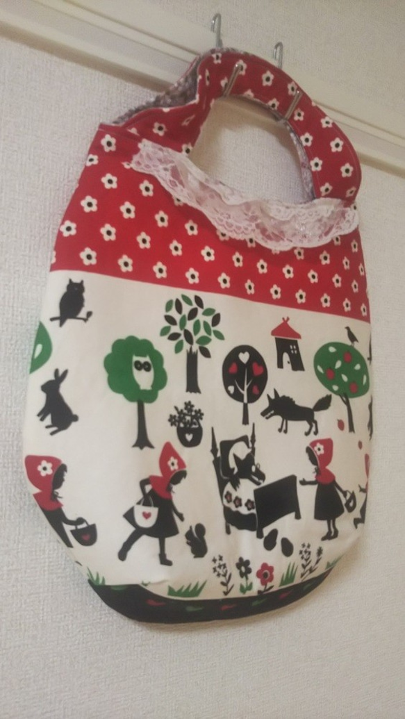 【童話の世界】ハンドメイド　赤ずきんちゃん　たまごバッグ　トートバッグ　たまごのような形のバッグ　 3枚目の画像