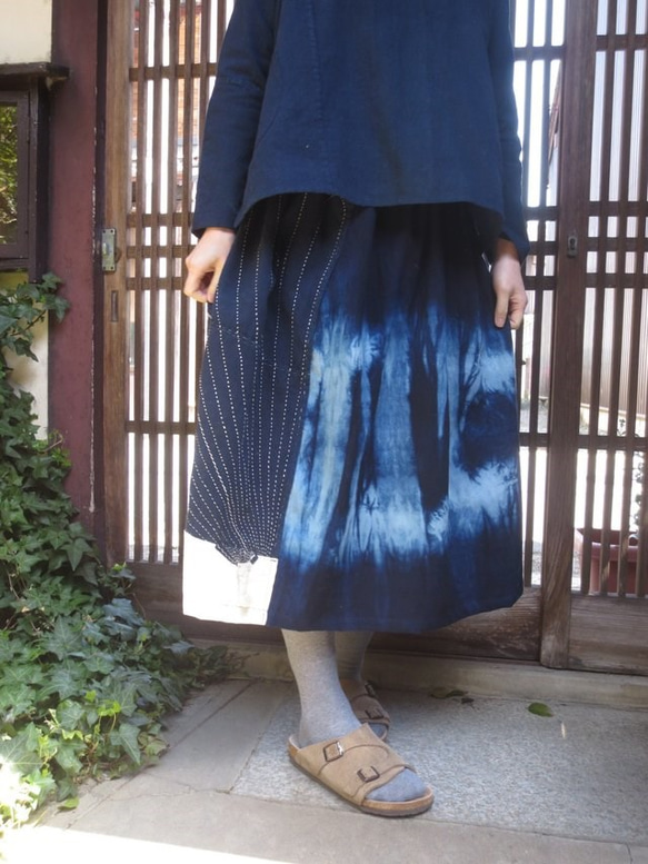 藍染め好きさんに古布リメイク☆刺し子風呂敷と手描き暈し藍染で大人 