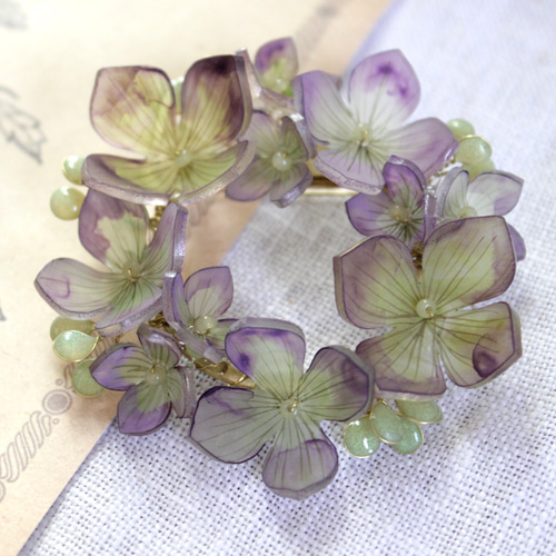 アンティークカラー＊本物みたいなプラバン紫陽花リース ブローチ