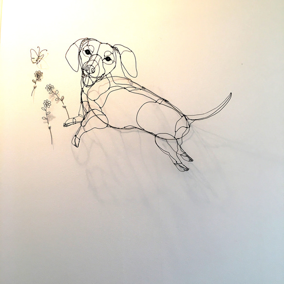 ダックスフンド（タンなし）ワイヤーアート ダックスフンド（タンなし）ワイヤーアート - メルカリ