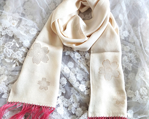 m537＊正絹 尾長鳥 刺繍 束ね熨斗 和楽器 着物 成人式 振袖単品