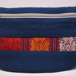 ロウシルクポーチ(ブータン手織布)＆藍染布パッチポーチ 2枚目の画像