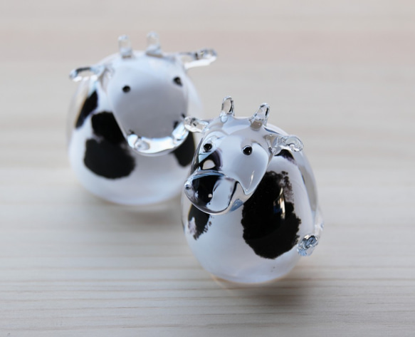 ガラスの干支 丑年 2021・うし（単体） 2枚目の画像