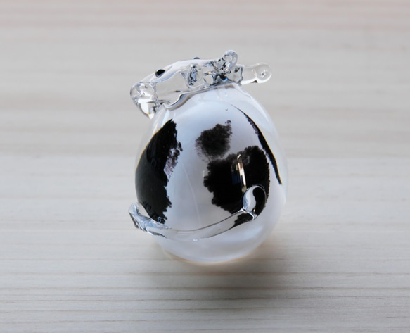 ガラスの干支 丑年 2021・うし（単体） 4枚目の画像