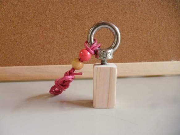 鳥の鳴き声の音がするペンダント　もりのバードコール　 1枚目の画像