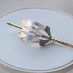 再販【幸せを運ぶ】四葉のクローバーとミモザのレジンヘアゴム＊選べる