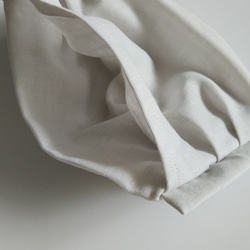 大きめ⭐ふっくらマスク　薄いグレー　プリーツ　フィルターポケット付き　ダブルガーゼ　 3枚目の画像