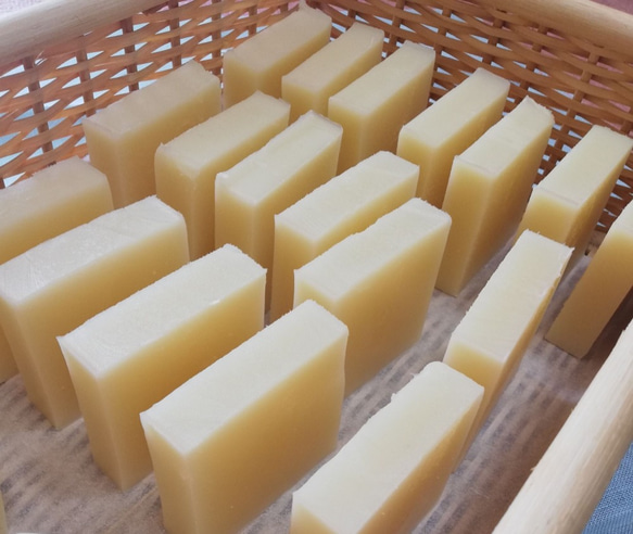 手作りオリーブオイル石鹸（マルセイユ石鹸）2個セット(台所用) 2枚目の画像